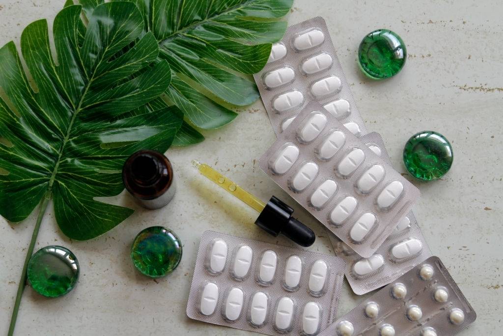 CBD & Drug Interactions: What You Need to Know, #1 USA Cannabidiol Blog cbd-medication-interaction
